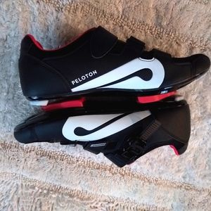 Peloton Cycling Shoes - Size 45/ Men's 11 - Like New!